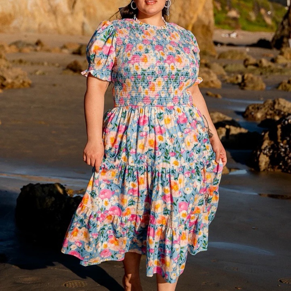Ivy City Co 2x Delia Smocked Puff-Sleeve Midi Dress in Floral Blue NWT Feminine